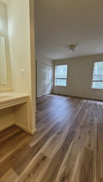 sink alcove for convience in the master bedroom - 516 Welsh Rd