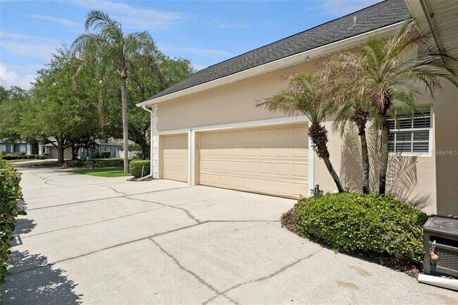 Building Photo - 3865 Winding Lake Cir