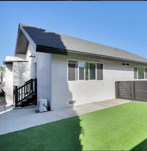 Building Photo - 37451-37452 Boundary St