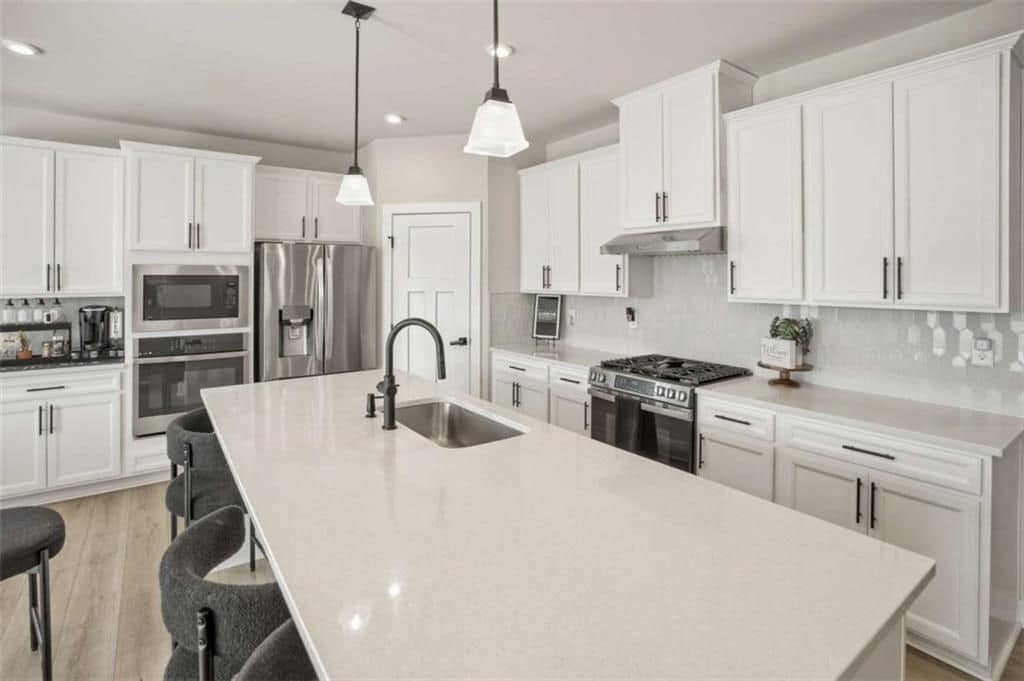 Building Photo - 305 Meuse Ln