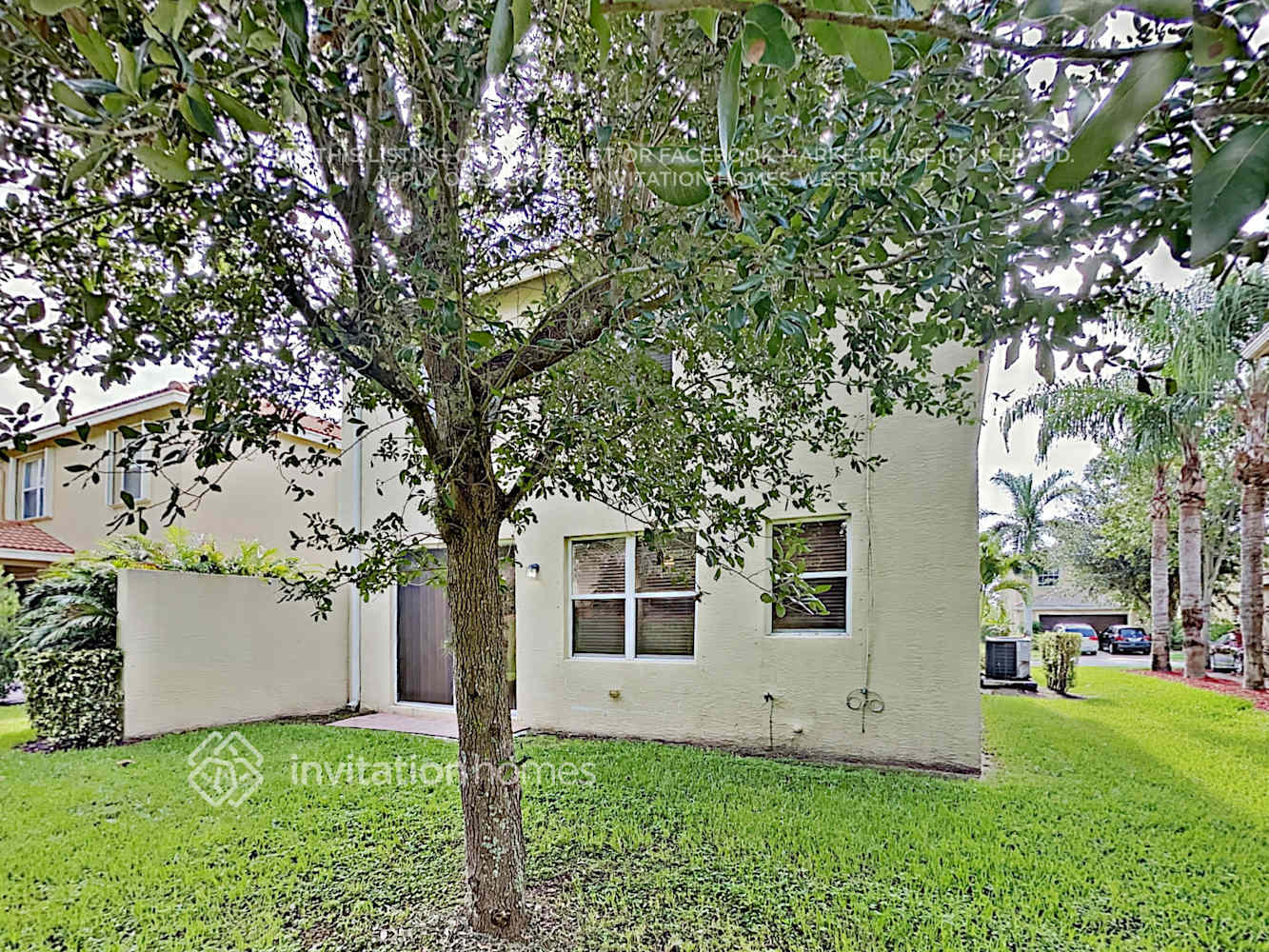 Building Photo - 10441 Yarrow Dr