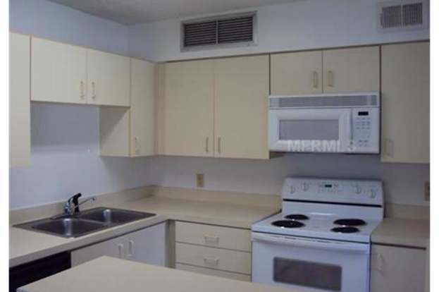 Building Photo - 420 Forestway Cir