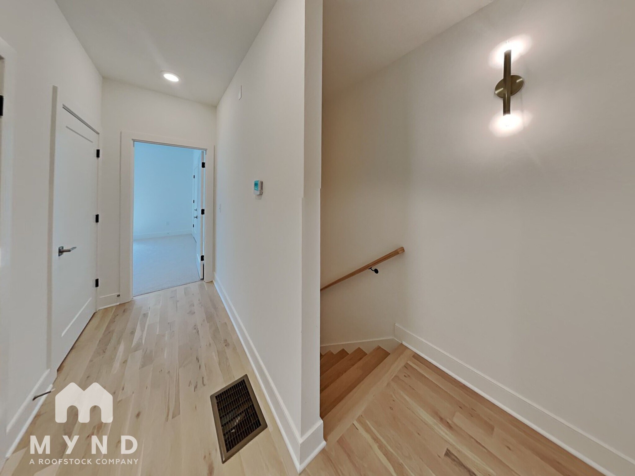 Building Photo - 1541 Millwood Pl