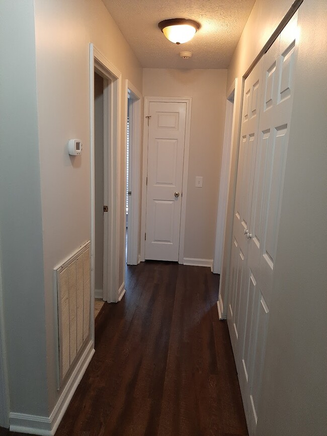 Building Photo - 391 Dorr Dr