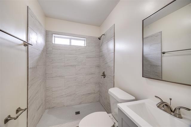 Building Photo - 3071 Larry Dr
