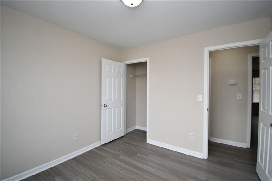 Building Photo - 639 Mill Stone Bluff