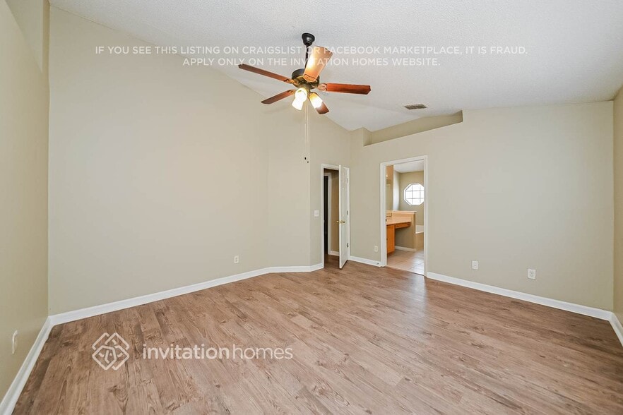 Building Photo - 4508 Stable Dr