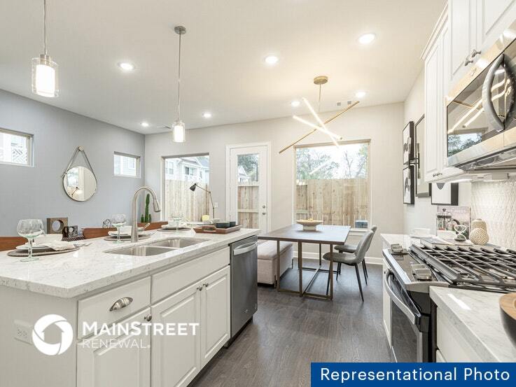 Building Photo - 5106 Royal Heath Dr