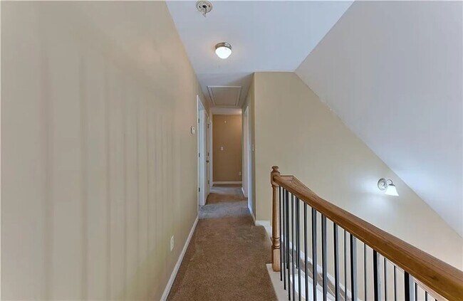 Building Photo - 5 Bedroom 3.5 Bathroom House in Douglasville GA