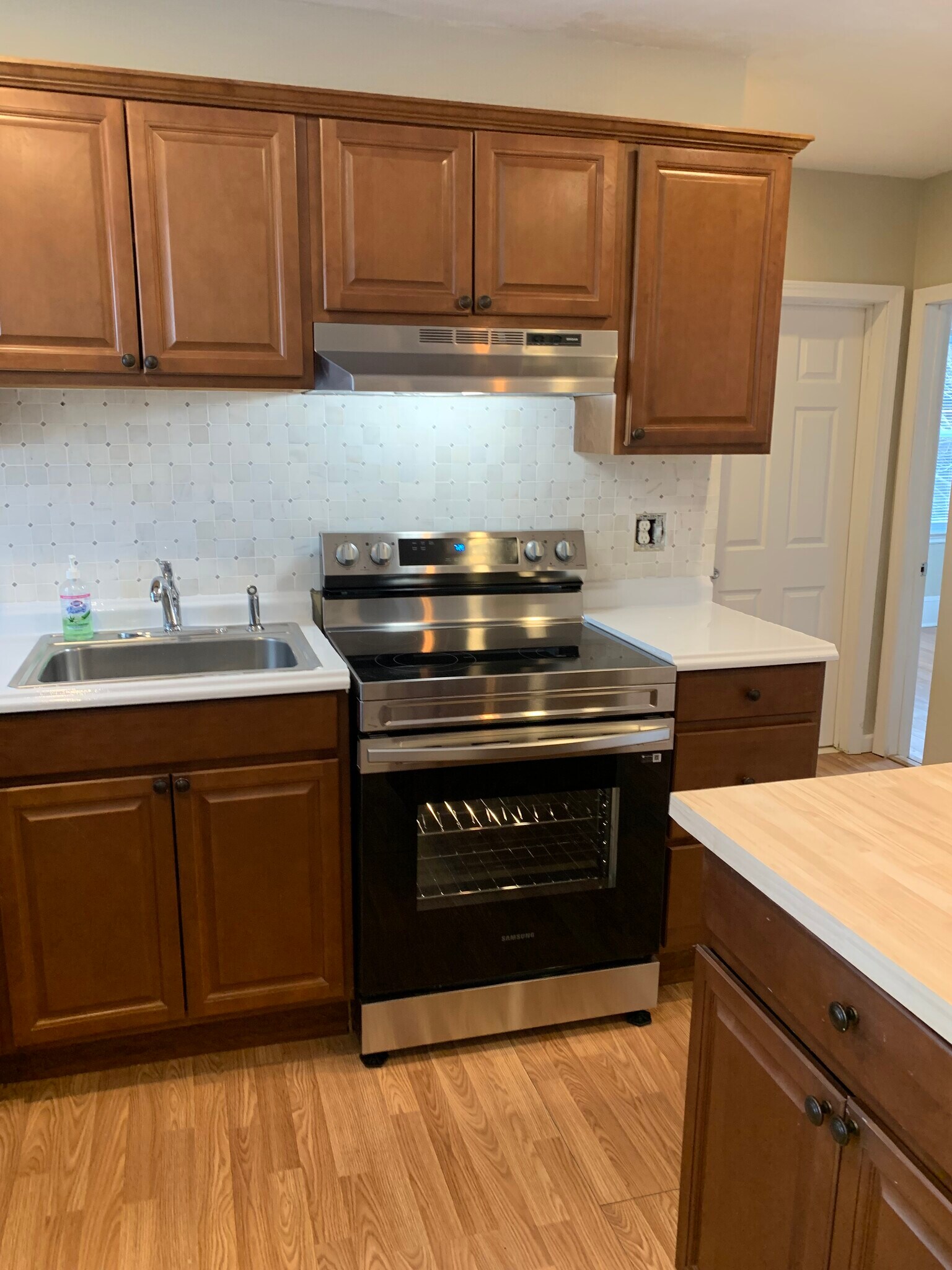 Kitchen - 5 Cordage St