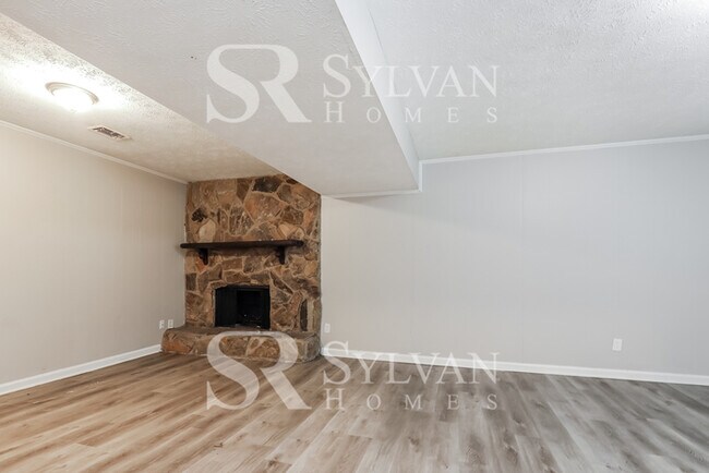 Building Photo - You are exactly where you ought to be!