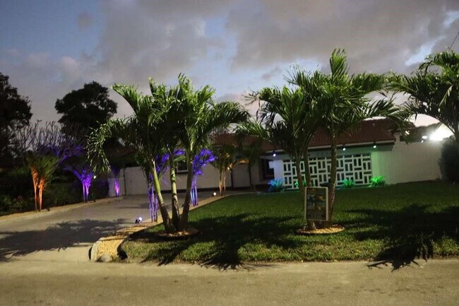 Building Photo - 7774 Orleans St