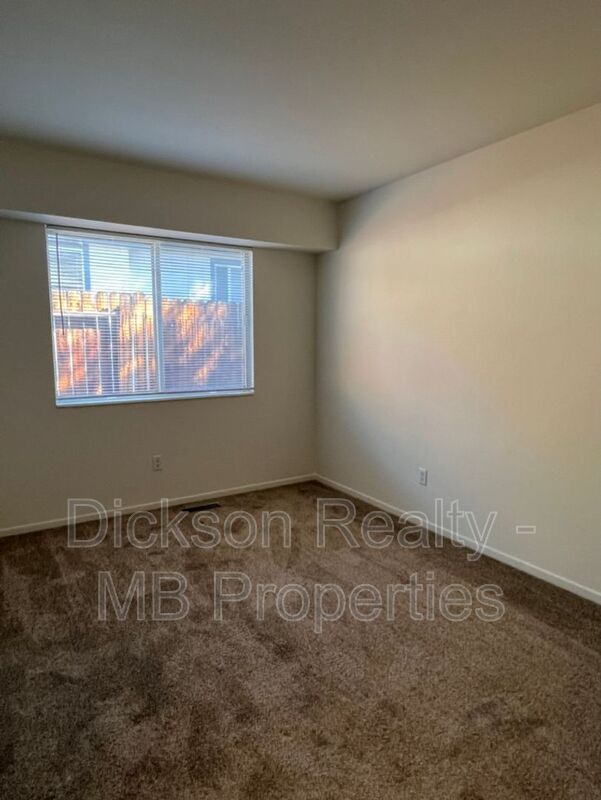 Building Photo - 5216 Palo Alto Ct