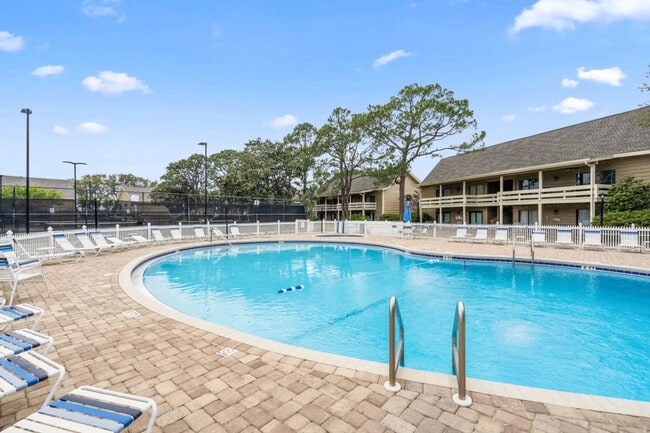 Building Photo - 125 Sunset Bay