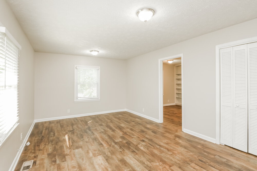 Building Photo - 2264 Old Concord Dr SE