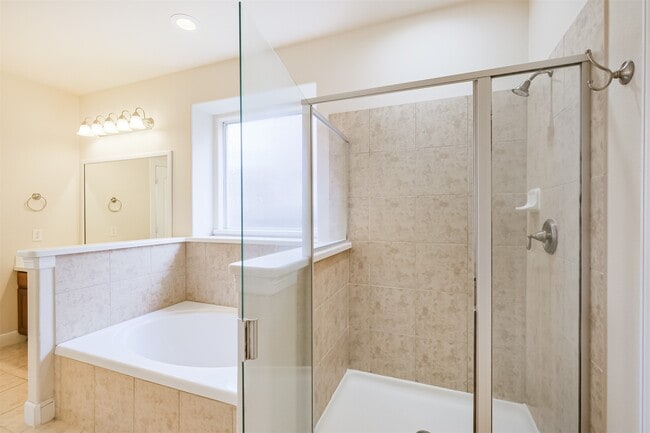 Building Photo - 25923 Celtic Terrace Dr