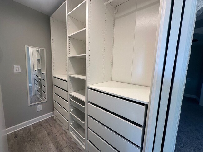 Building Photo - Call Amanda Tate at (757)289-6810 for more information