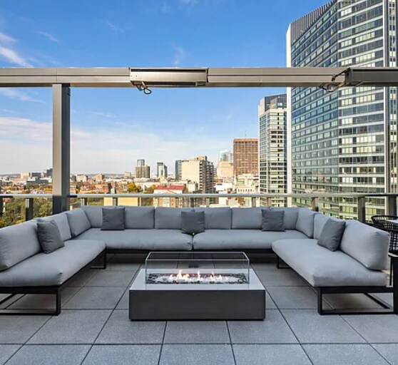 Rooftop - 55 Lagrange St