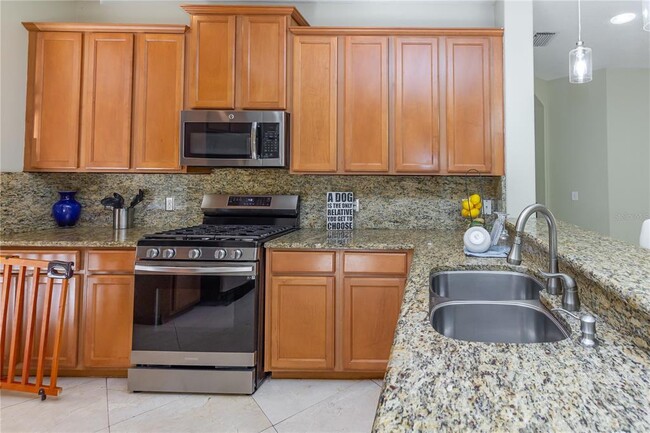 Building Photo - 11102 Avery Oaks Dr
