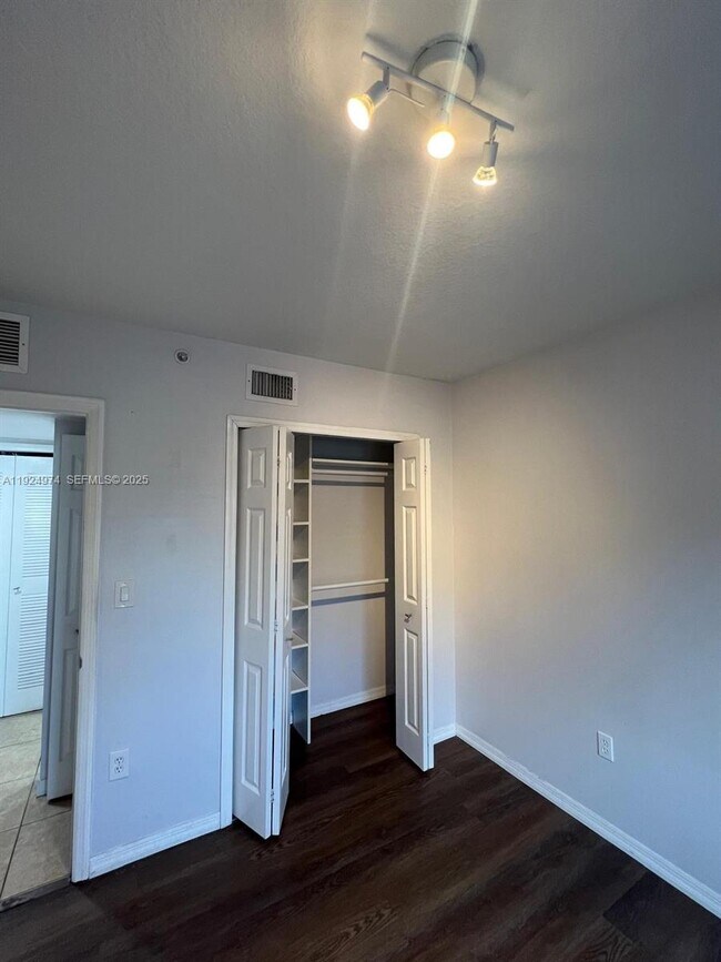 Building Photo - 22641 SW 88th Pl