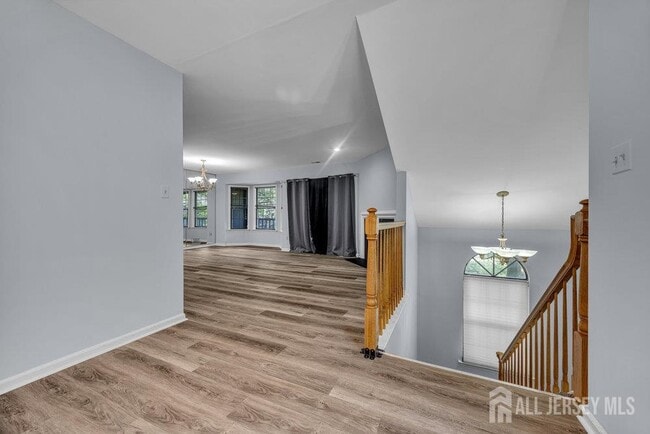 Building Photo - 604 Woodhaven Dr