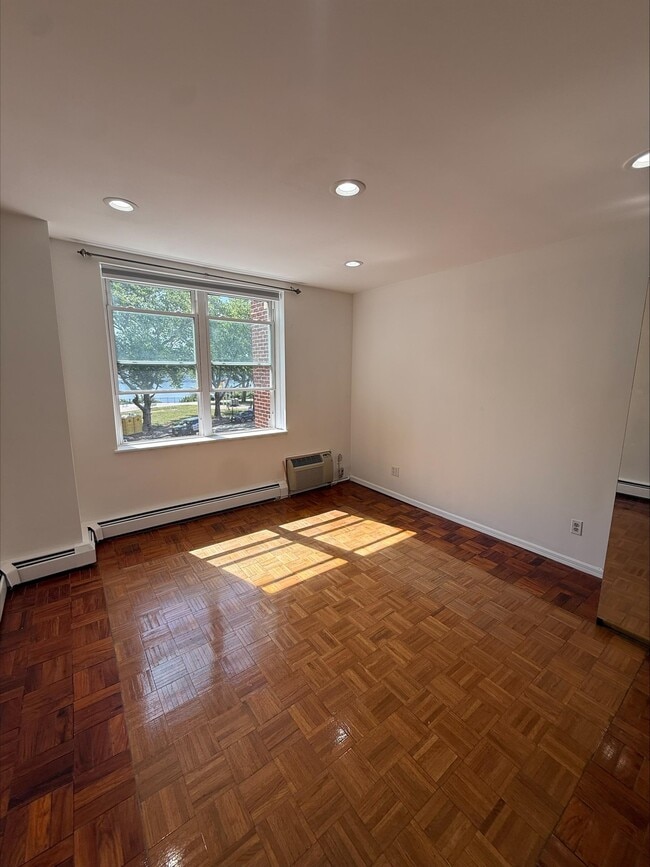 Building Photo - 5409 JFK Blvd E