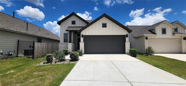 Primary Photo - 628 Los Olives Ln