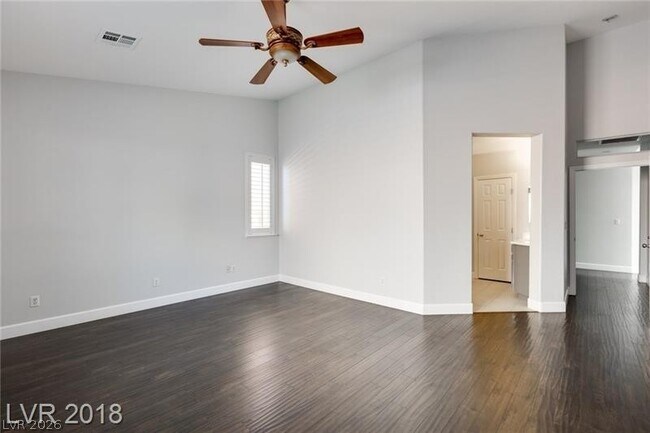 Building Photo - 5752 Murtiga Ct