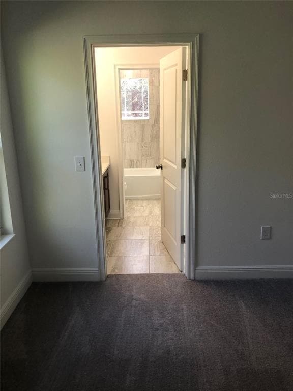 Building Photo - 310 E Ford St