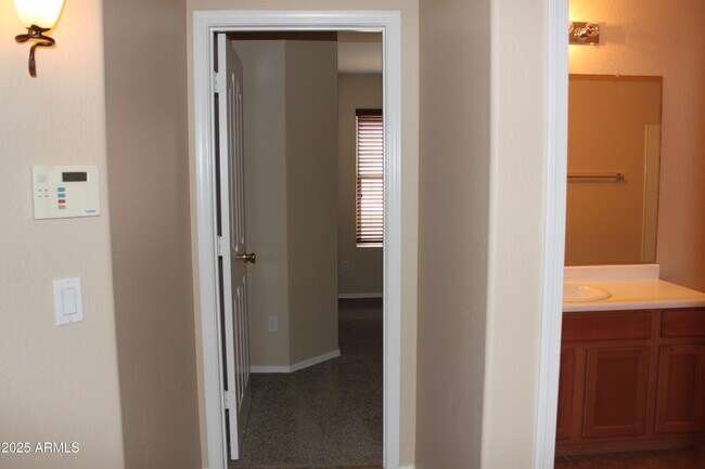 Building Photo - 33082 N Cat Hills Ave