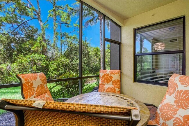 Building Photo - 9832 Venezia Cir