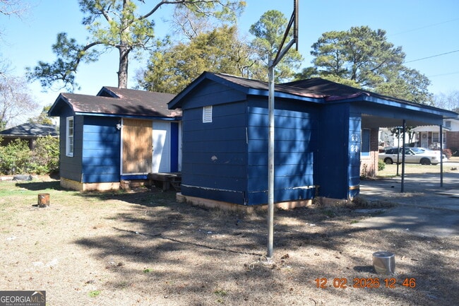 Building Photo - 803 Grosso Ave