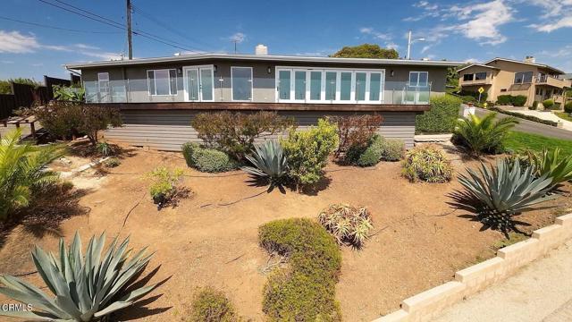 Building Photo - 3026 Hilltop Dr