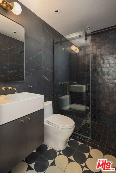 Building Photo - 2801 Sanborn Ave