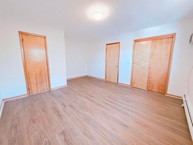 Building Photo - 295 Paulanne Terrace