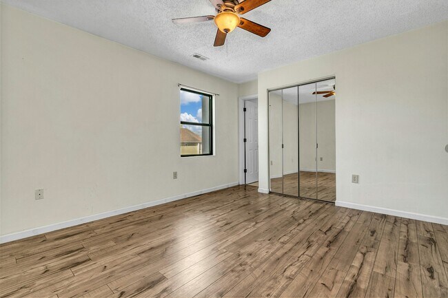 Building Photo - 110 Heywood Rd