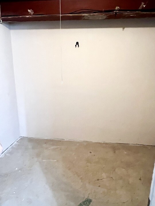 Building Photo - 8659 Meade Ave
