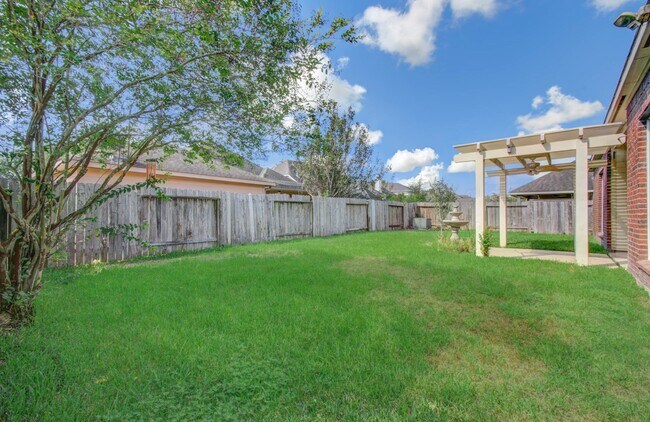 Building Photo - 17611 Emerald Garden Ln