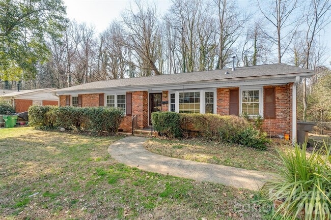 Building Photo - 4914 Kistler Ave