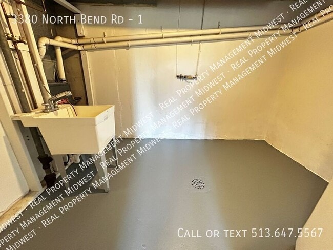 Building Photo - 3380 W North Bend Rd