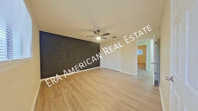 Building Photo - 243 Kathy Ct