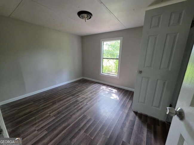 Building Photo - 1577 Corinth Poseyville Rd