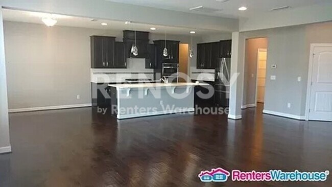 Building Photo - 2020 Ginseng Ln
