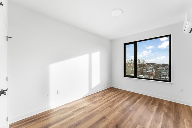 Building Photo - 873 Communipaw Ave