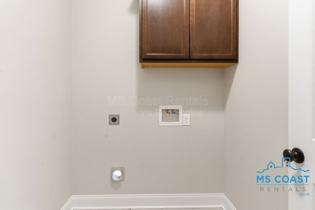 Building Photo - 11437 Caroline Court