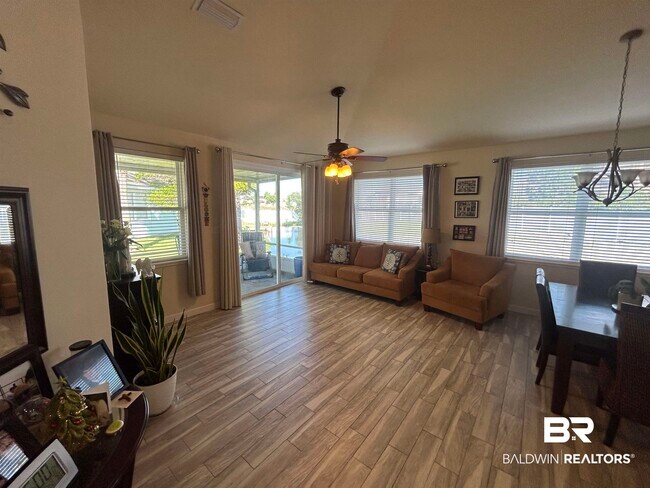Building Photo - 25343 Windward Lakes Ave