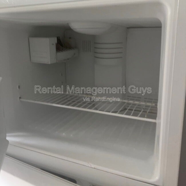 Building Photo - 1015 N Humboldt Ave