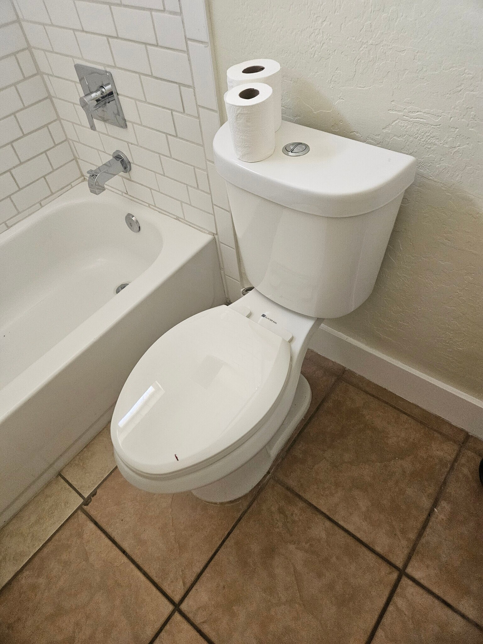 Building Photo - 9628 N 13th St