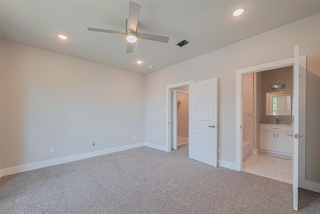 Building Photo - 7207 Force St
