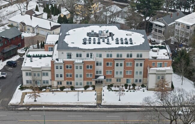 Building Photo - 321 Hammond Pond Pkwy